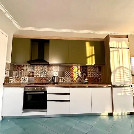 Eri 2 Apartmán *