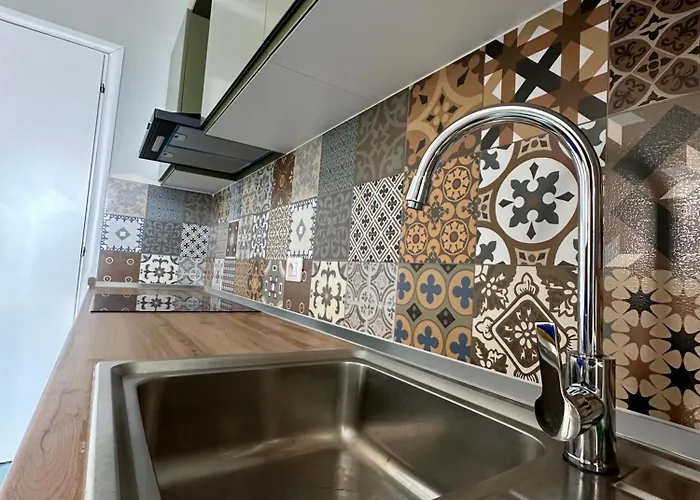 Apartman Eri 2 *